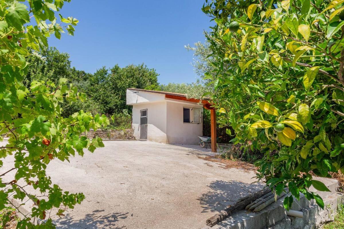 Guesthouseminturnoit Lucia Sparagna المظهر الخارجي الصورة
